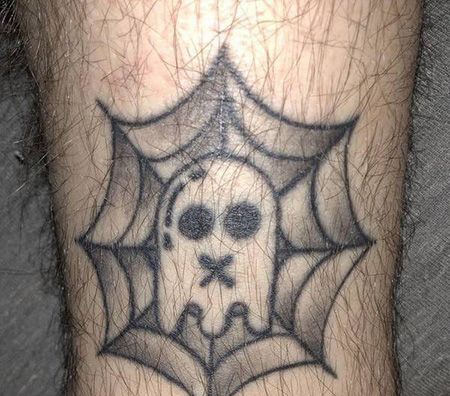脚踝蜘蛛网幽灵纹身图案