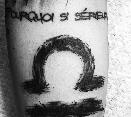 小腿天秤座纹身图案