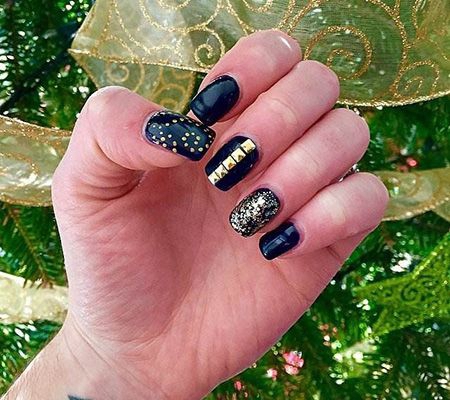 手腕水瓶座纹身图案