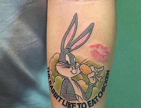 手臂内侧兔八哥纹身图案