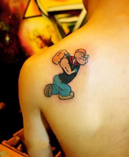 肩部大力水手纹身图案