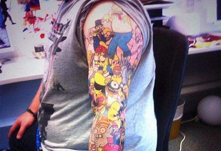 花臂辛普森一家纹身图案