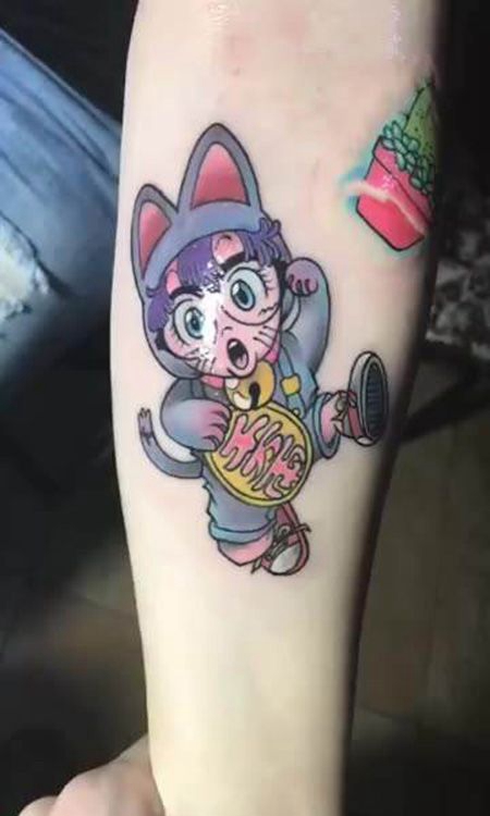 手臂好看的阿拉蕾纹身图案