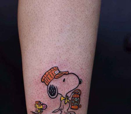 手臂好看的史努比纹身图片