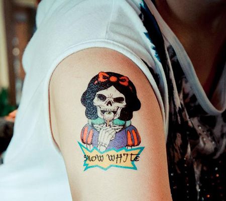 大臂恶化的白雪公主纹身图案