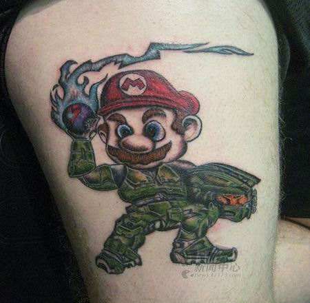 大腿马里奥纹身图案