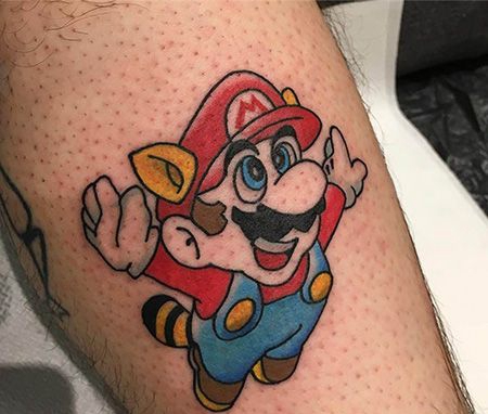 小腿可爱的马里奥纹身图案