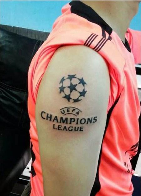 大臂足球英文纹身图案