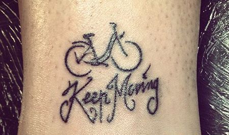 脚踝自行车纹身图片