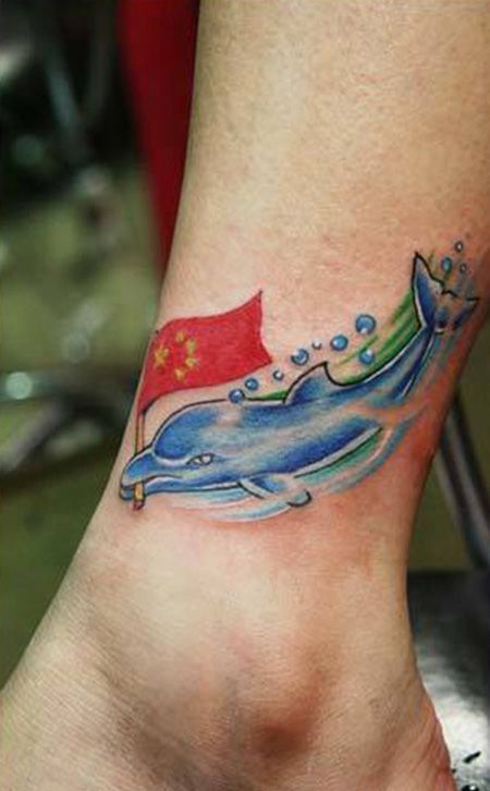 脚踝中国国旗纹身图案