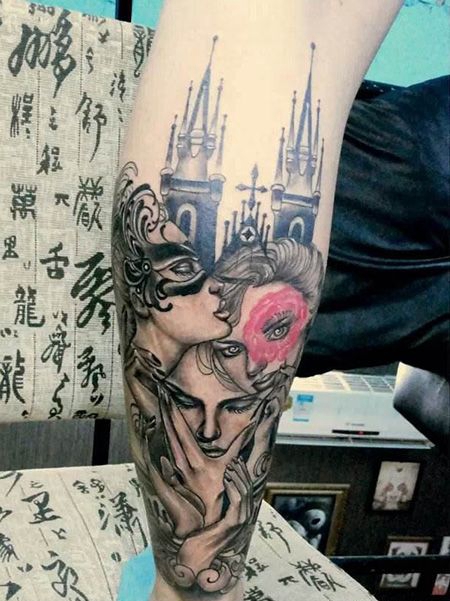 小腿教堂纹身图案