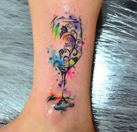 脚踝创意高脚酒杯纹身图案