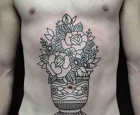 男士腹部花瓶纹身图案