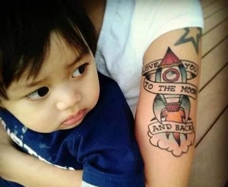 大臂卡通火箭纹身图案