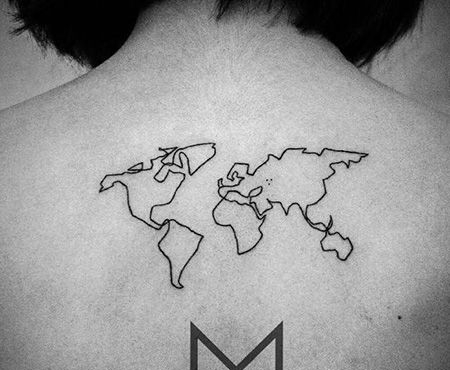 背部线条地图纹身图案