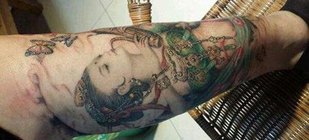 小腿彩色敦煌飞天纹身图案