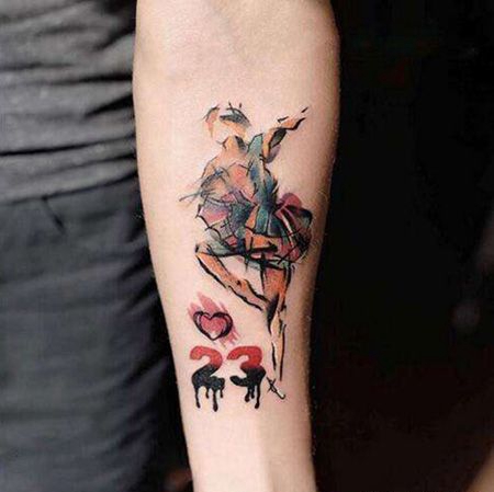 手臂抽象的芭蕾舞纹身图案