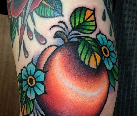 大臂newschool桃子纹身图片