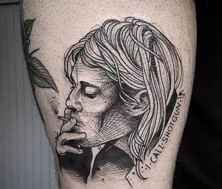 小腿素描吸烟的人纹身图案