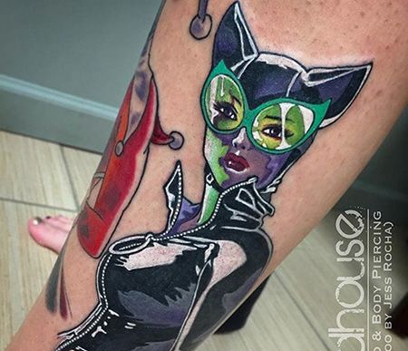 小腿个性猫女纹身图案