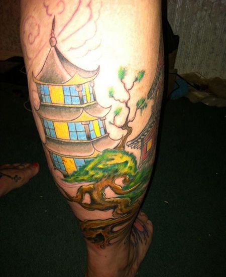 小腿和风宝塔纹身图案