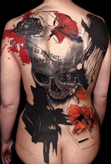 背部骷髅和直升机纹身图案