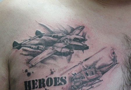 胸前直升机和水上飞机纹身图案