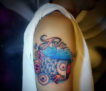 大臂个性的鲤鱼旗纹身图案