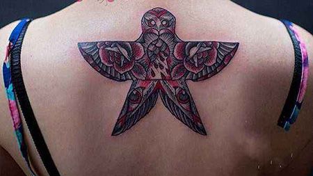 背部燕子风筝纹身图案