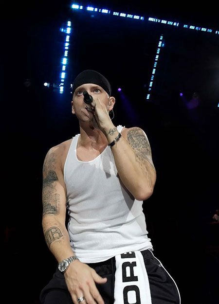 歌手eminem唱歌纹身图案