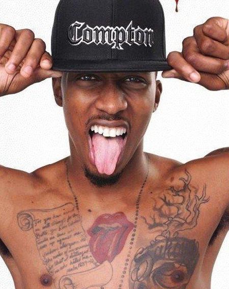 NBA球星詹宁斯前胸纹身图案