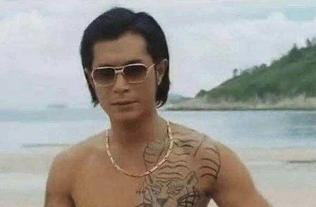 古天乐电影胸部帅气过肩纹身