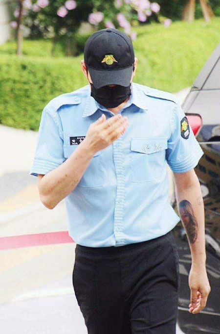 朴有天手臂未婚妻纹身