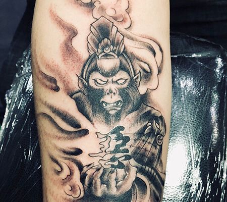 帅气的孙悟空善恶暗黑纹身图案