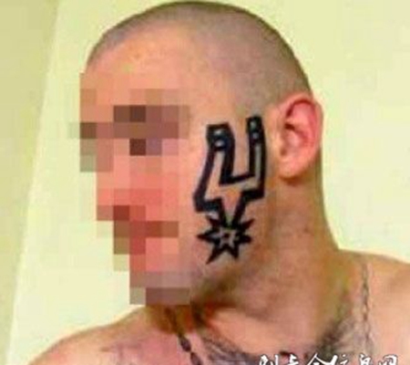脸部个性NBA马刺队队标纹身图案