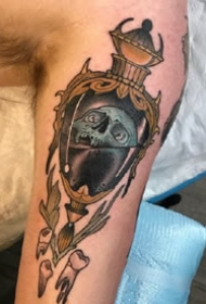 一组抽象oldschool手臂纹身