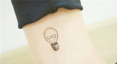 脚踝简约灯泡纹身图案