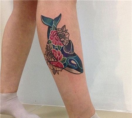 彩色小腿鲸鱼纹身