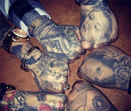 手背美人头像纹身图案