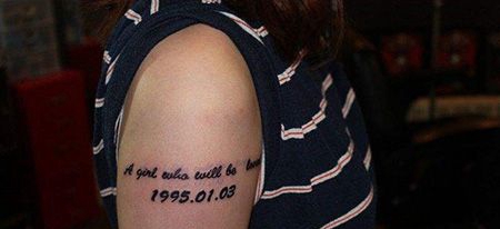 大臂英文和生日纹身图片