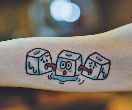 手臂内侧卡通冰块纹身图案