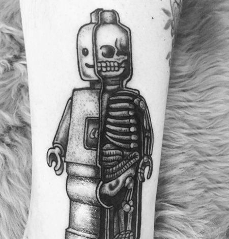 脚踝乐高纹身图案