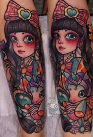 一组可爱的彩色花臂纹身图案