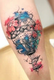 飞向梦想的的9款小清新热气球纹身图案