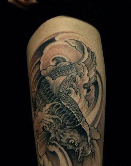 小臂鲫鱼纹身图片