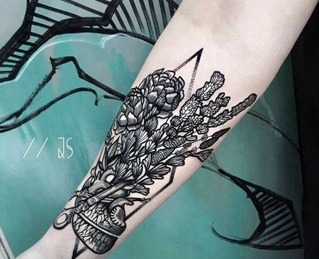 点线面 小臂内侧 植物 剪子 心脏