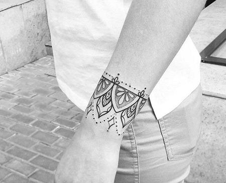 简约 臂环 繁花