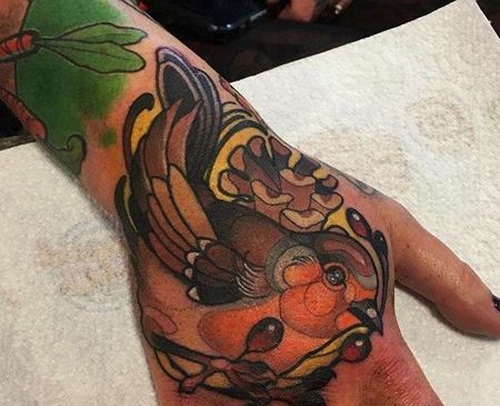 New school 手背 鸟