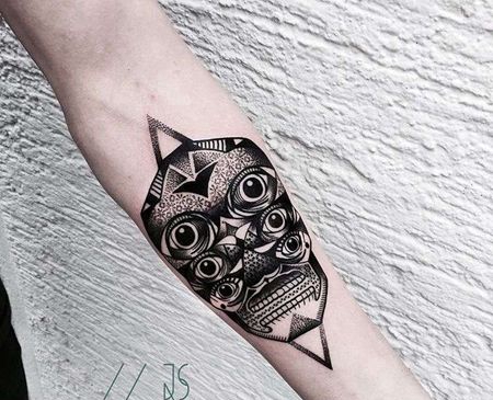 点刺 小臂内侧 眼睛