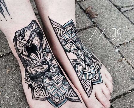 点刺 脚背 恐龙 图腾